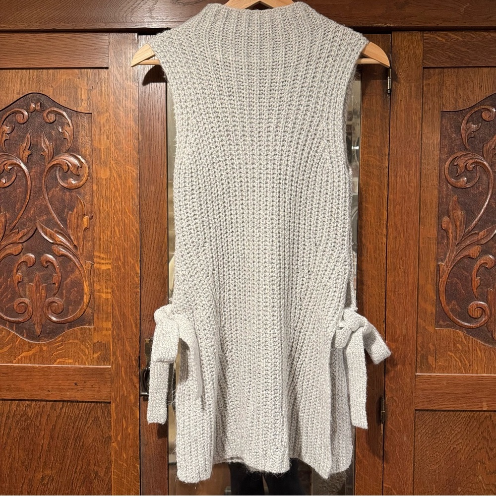 Cozy Knit Sleeveless Cardigan